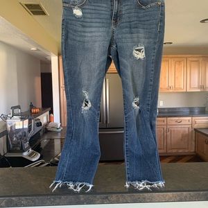 Women’s Maurices cropped pants